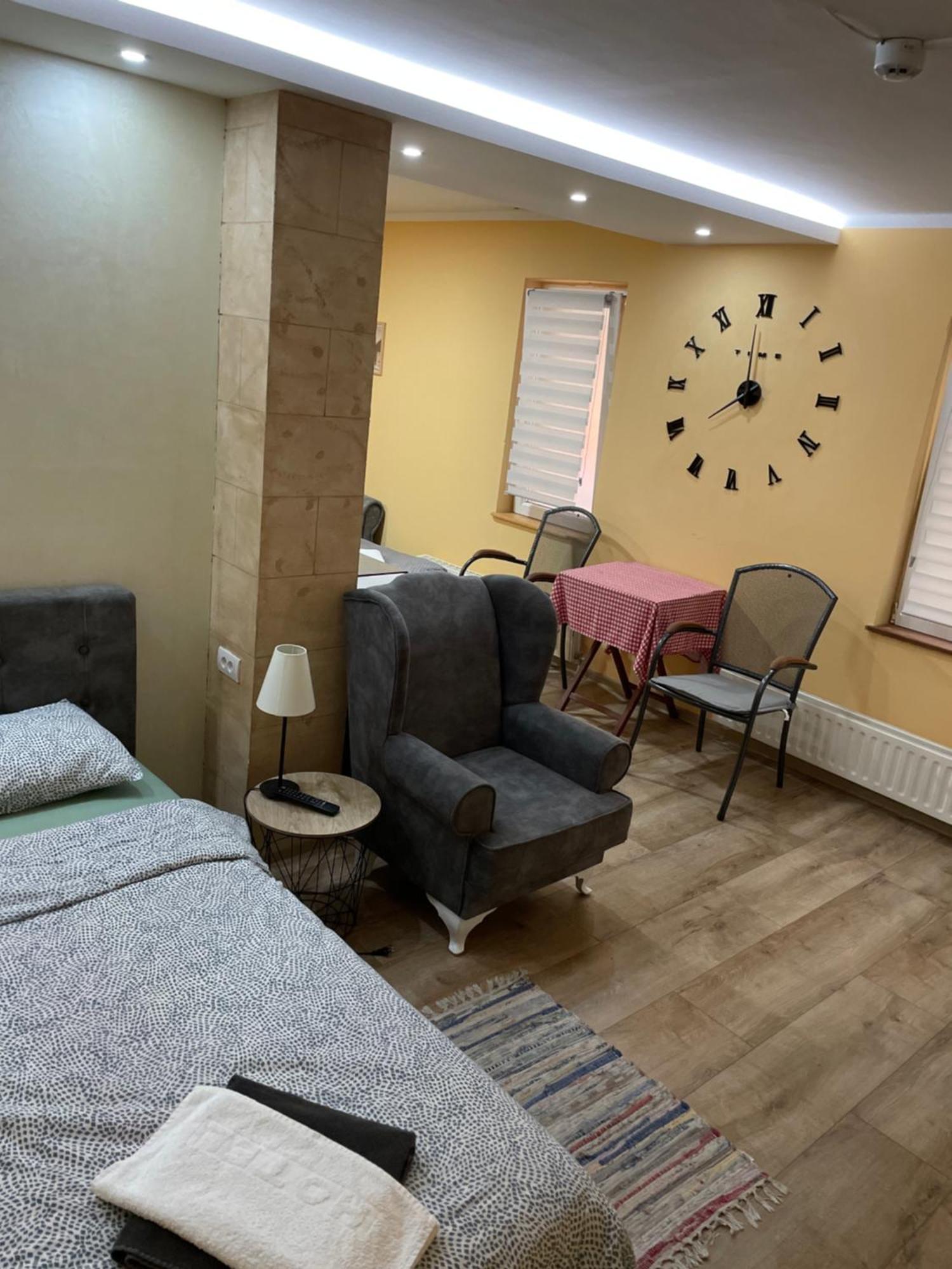 Vila Belilo Σρέμσκι Καρλόβτσι Εξωτερικό φωτογραφία